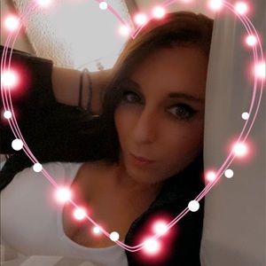 Meet your Posher, Mikayla